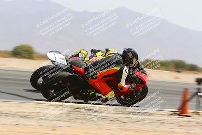 media/Apr-10-2022-SoCal Trackdays (Sun) [[f104b12566]]/Turn 3 Inside (1150am)/